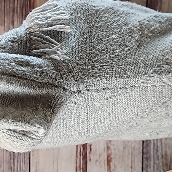 SONOMA GRAY FRINGE LONG SLEEVE MOCK TURTLE NECK SWEATER - Picture 8 of 12